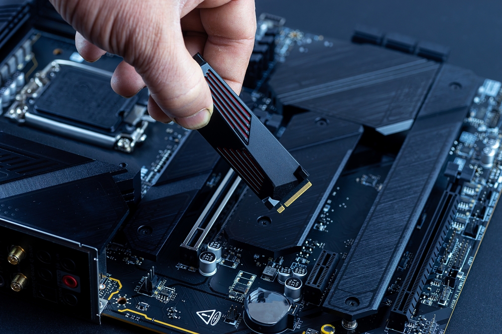 Wie lange hält eine SSD? TBW, Schreibzyklen und Lebensdauer erklärt
